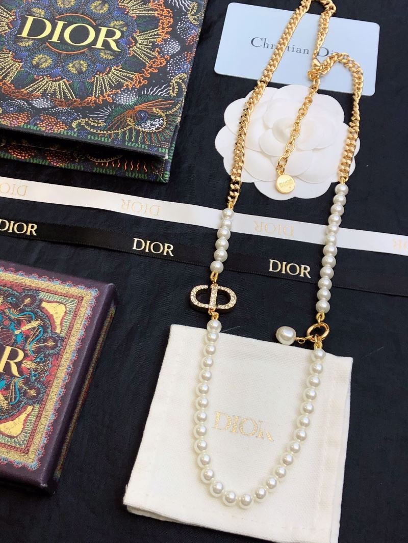 Christian Dior Necklaces